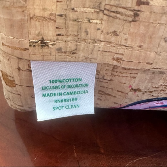 Lilly Pulitzer Gold Flamenco Shopper Tote - Picture 14 of 17